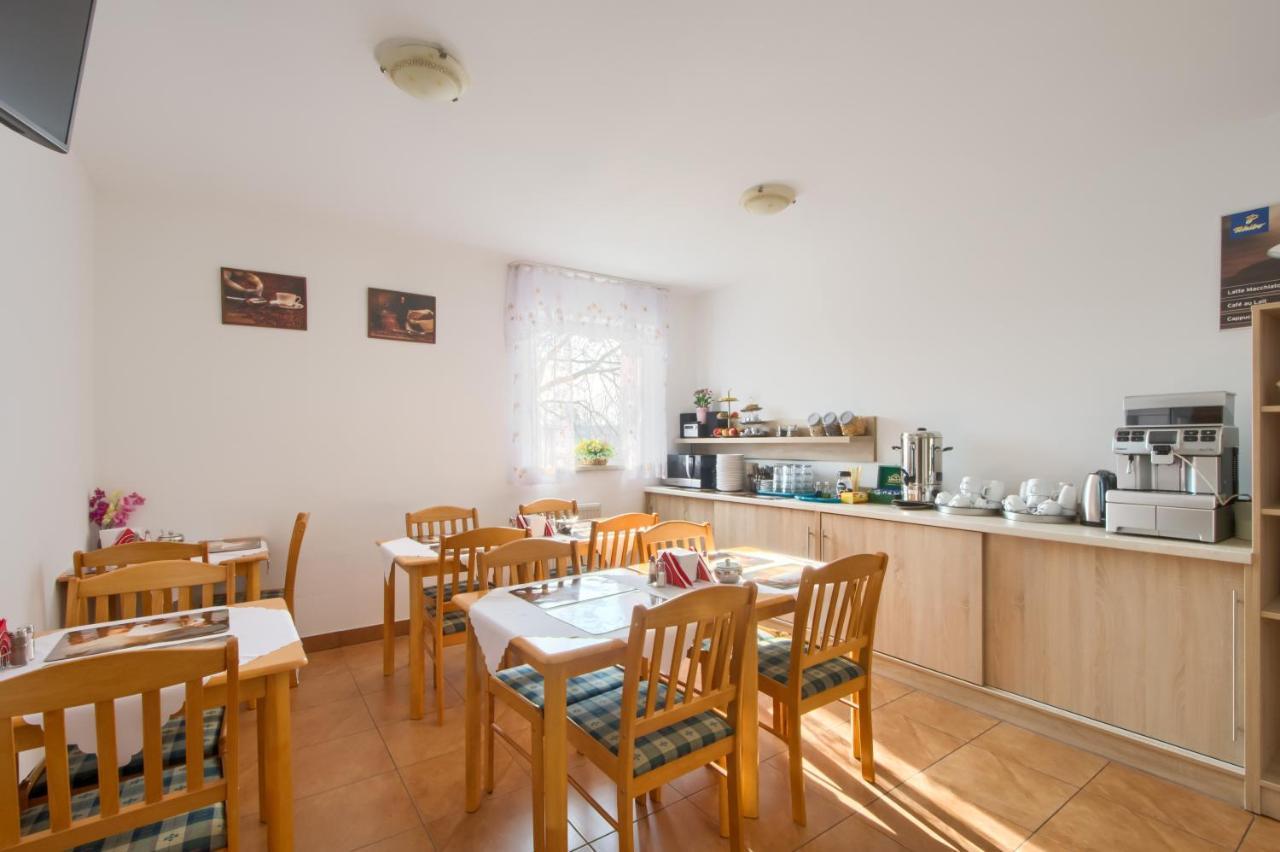 Patra Bed and Breakfast Warszawa Eksteriør billede