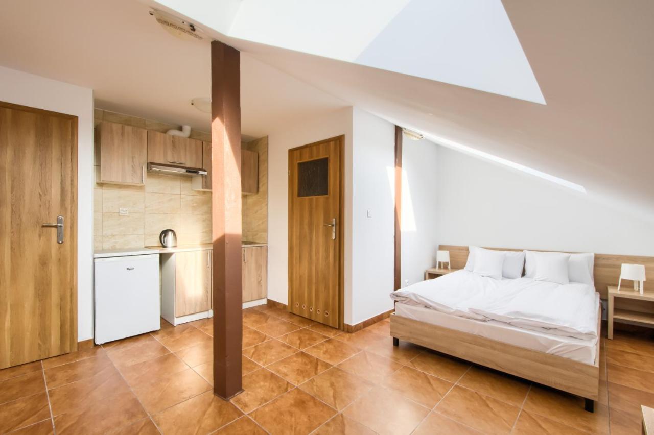 Patra Bed and Breakfast Warszawa Eksteriør billede